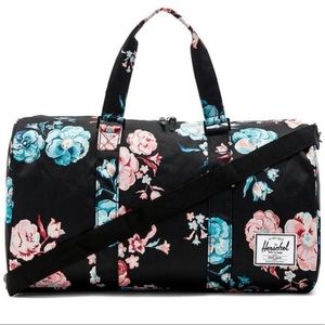 🌸Hershel Supply Company Ravine Pastel Petals Duffel Bag🌸